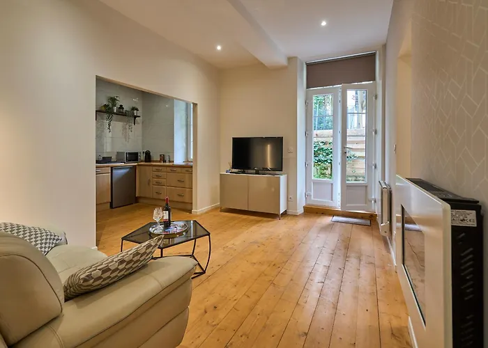 Le Donjon Dionysos - * Carcassonne